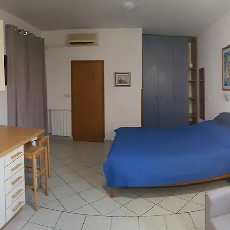 Alf Rab Apartamento Kampor