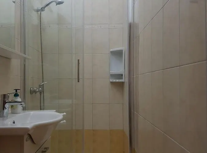 Alf Rab Διαμέρισμα *